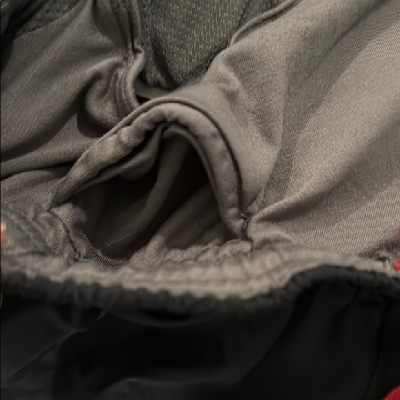 Under Armour Black and Red Running Shorts - Picture 6 of 7